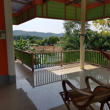 Baan Pak Phutawan Resort Takat Ngao Екстер'єр фото