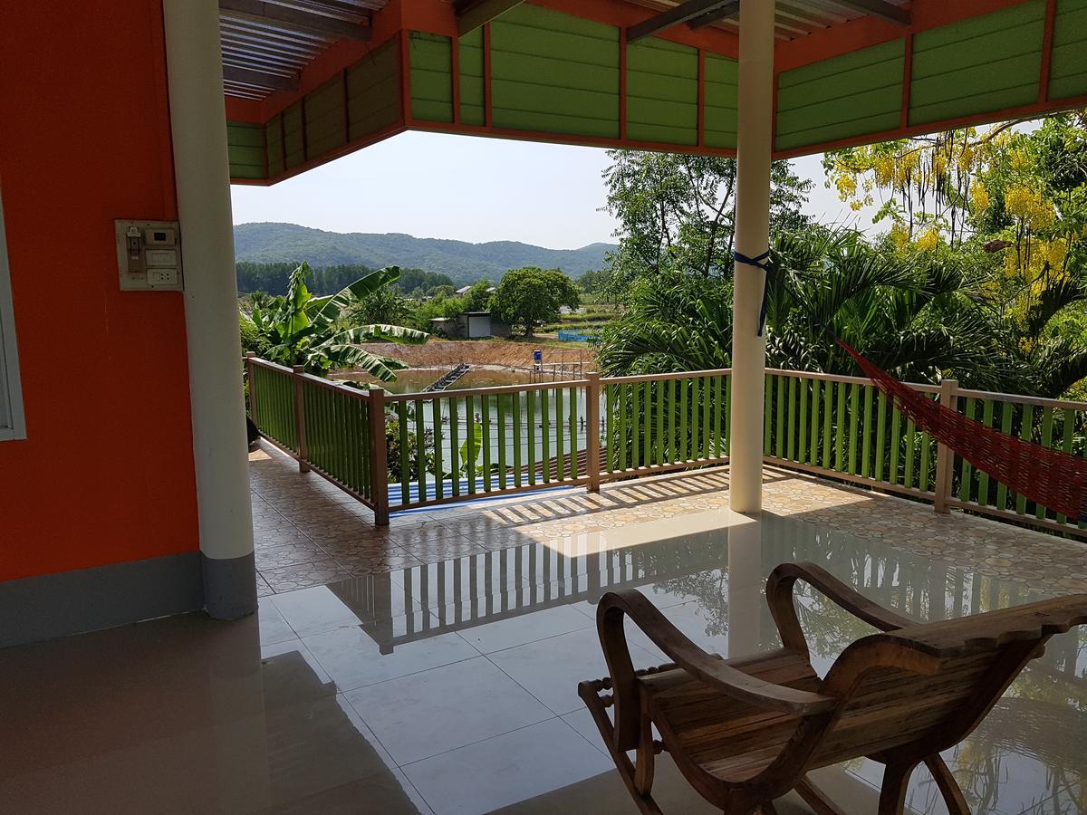 Baan Pak Phutawan Resort Takat Ngao Екстер'єр фото