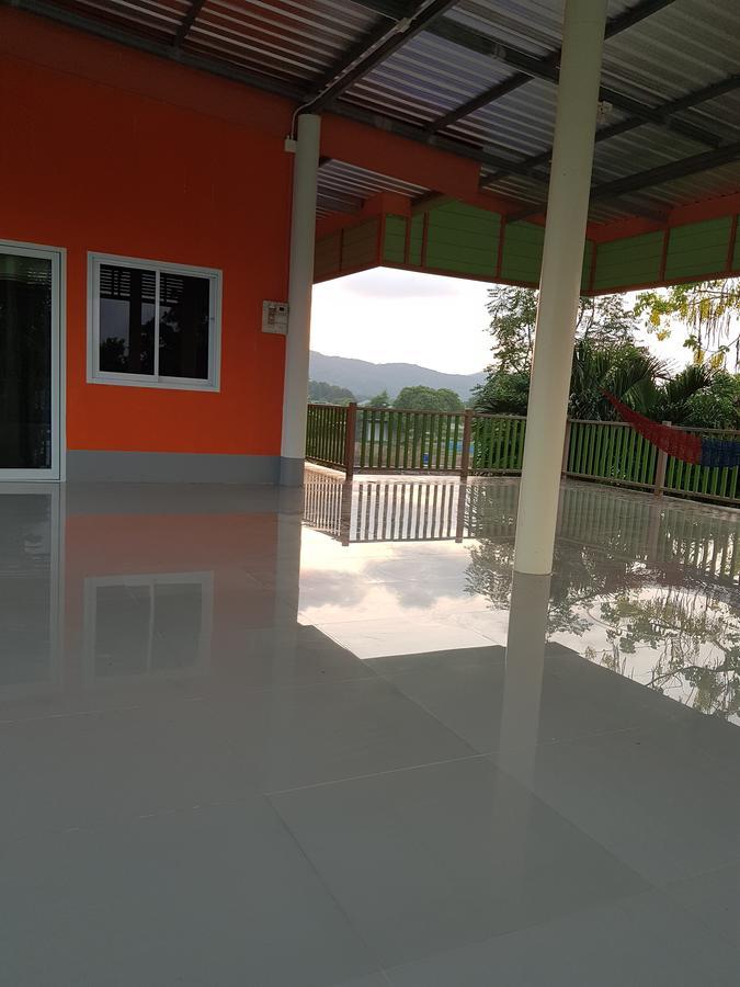 Baan Pak Phutawan Resort Takat Ngao Екстер'єр фото