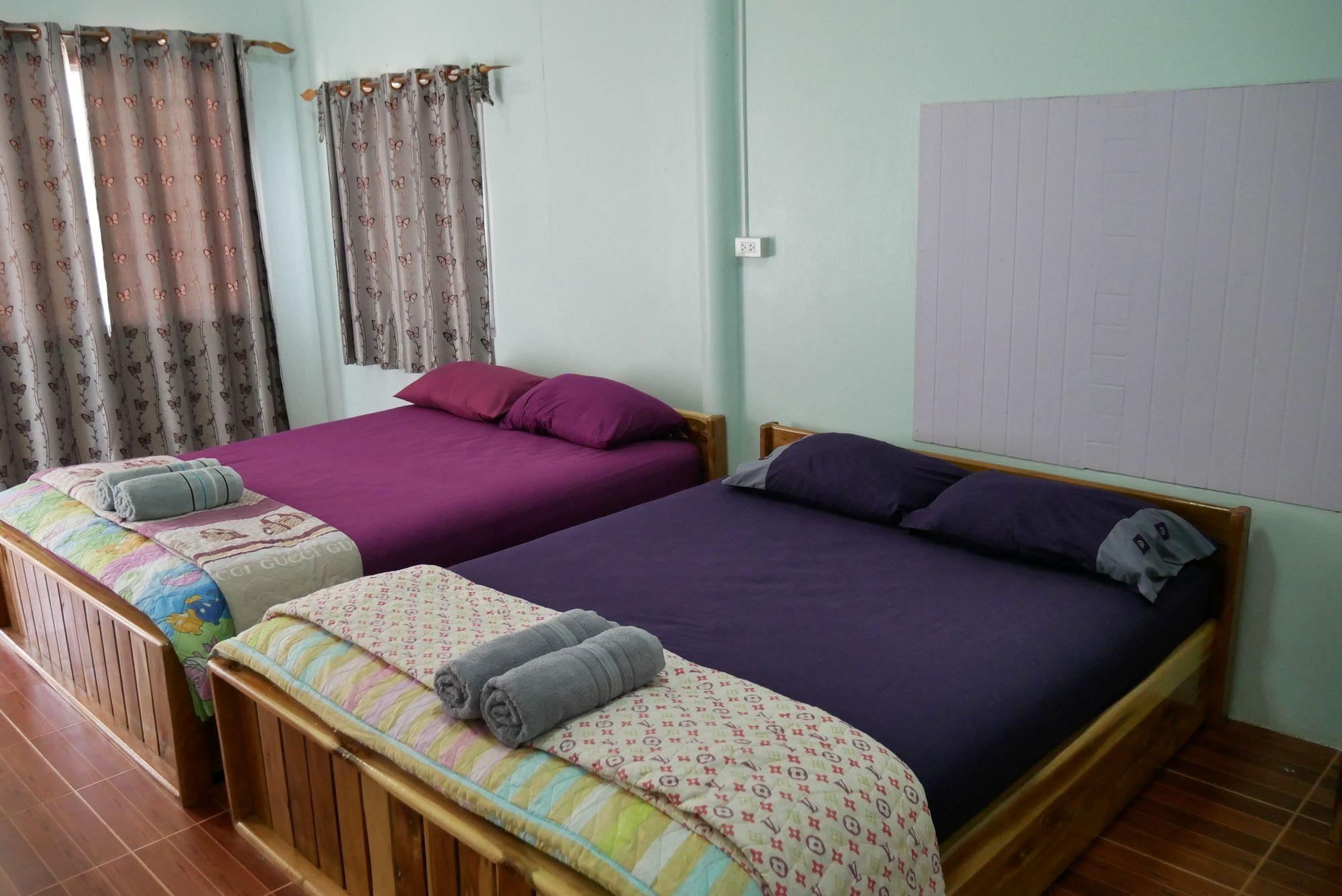 Baan Pak Phutawan Resort Takat Ngao Екстер'єр фото