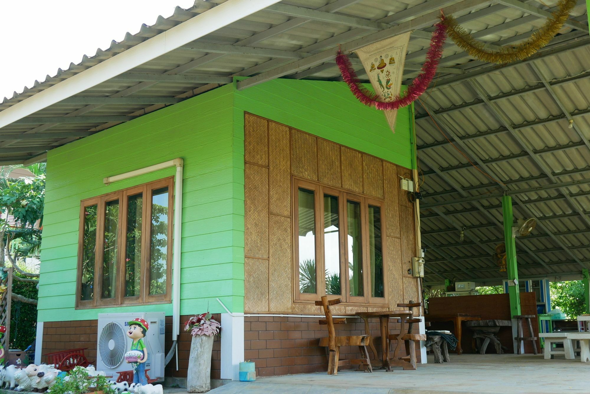 Baan Pak Phutawan Resort Takat Ngao Екстер'єр фото