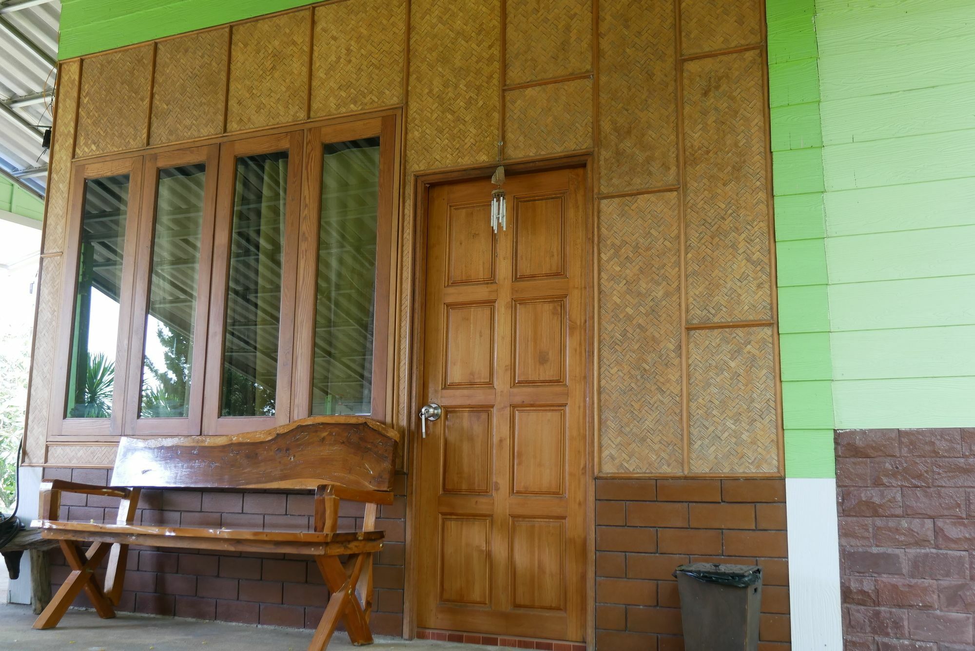 Baan Pak Phutawan Resort Takat Ngao Екстер'єр фото